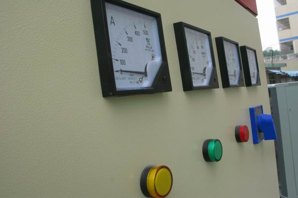 故城配电柜-3683讲讲配电柜注意事项